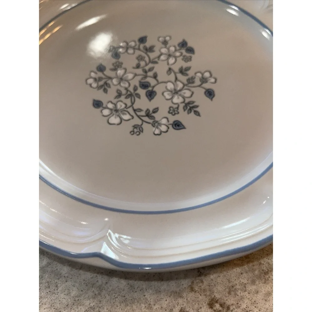 Vintage Covington Edition Stoneware Japan Avondale Blue Off White Dinner Plate